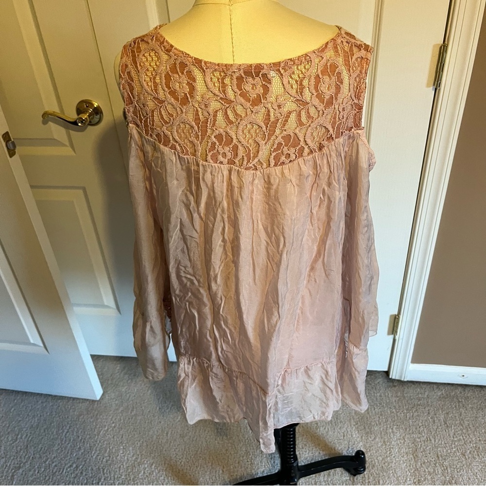 Pink Top - Picture 4 of 5